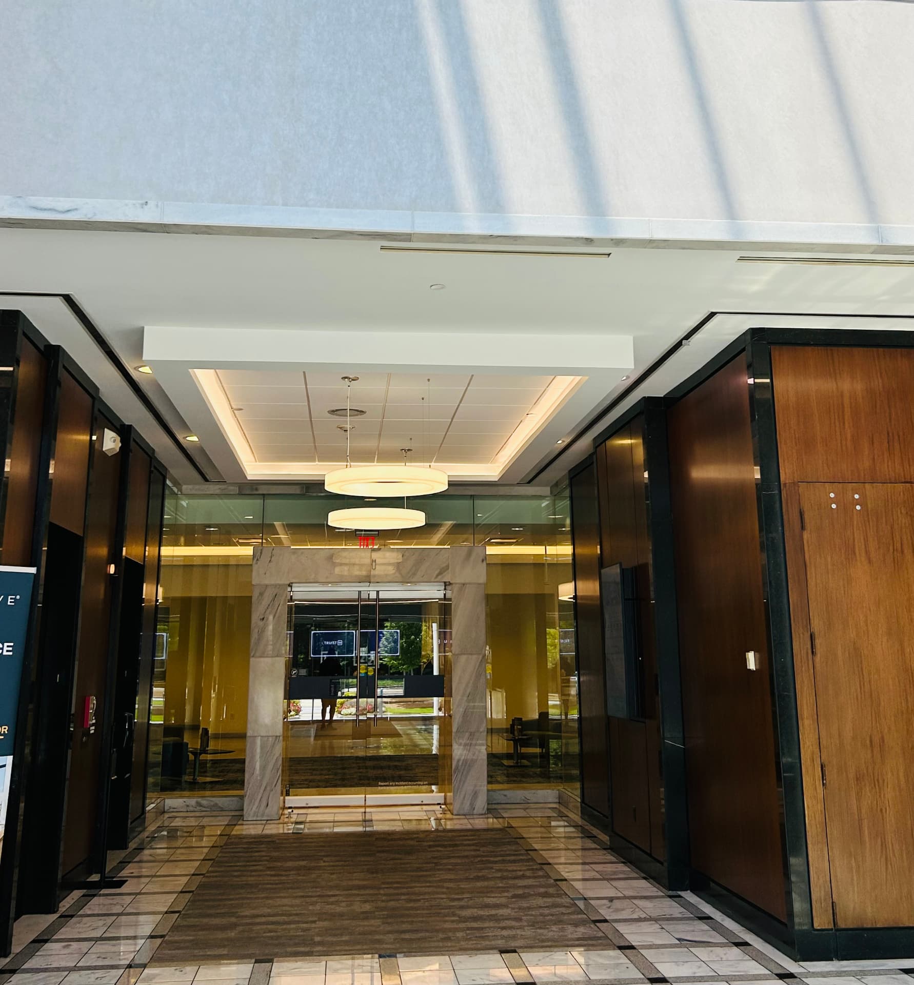 Building lobby entrance at 121 Perimeter Center W leading to the 2nd floor